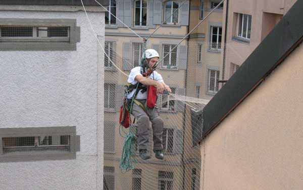 Travaux acrobatiques.